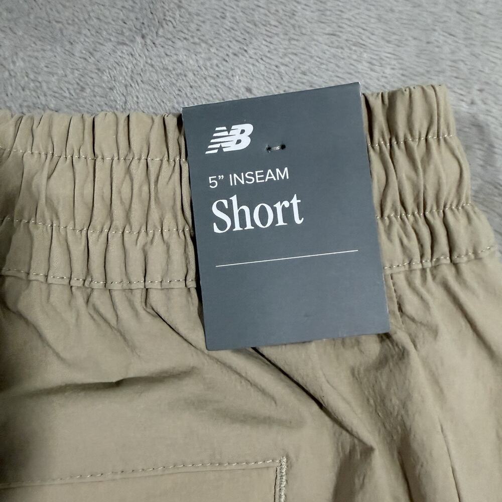New Balance Shorts Size Large Mens Light Brown Woven 5" Athletic, Authentic - Picture 6 of 6